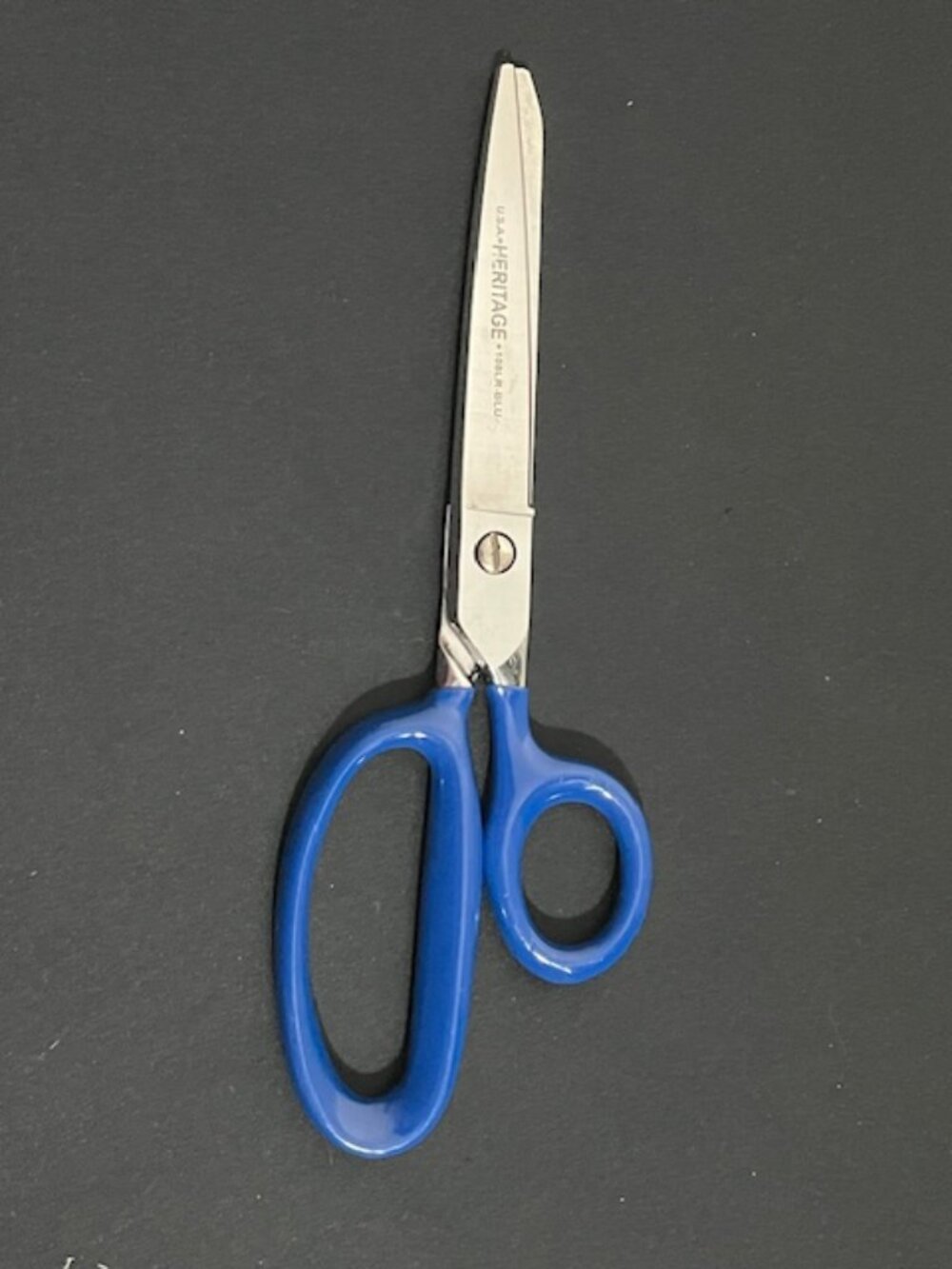 Heritage 108LR Blue Scissors